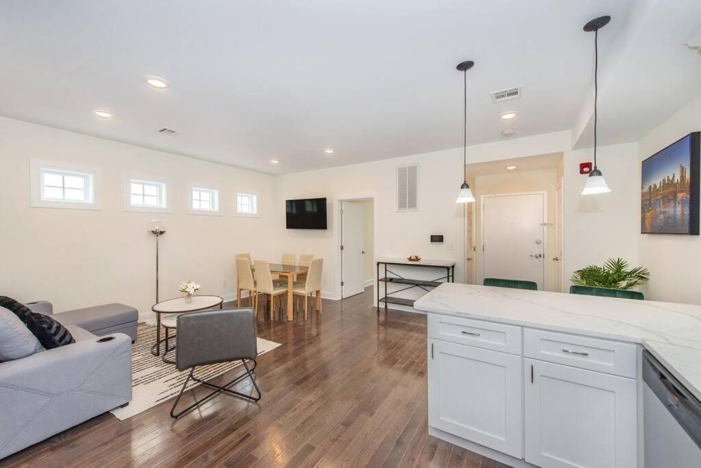 Stylish Chic Condo Nyc At Fingertips North Bergen Ngoại thất bức ảnh