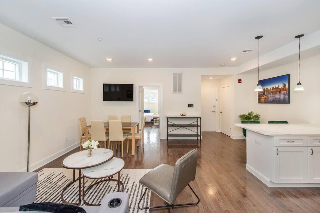 Stylish Chic Condo Nyc At Fingertips North Bergen Ngoại thất bức ảnh
